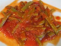 receta de Judas verdes con tomate y anchoas
