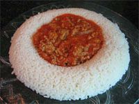 receta de Corona de arroz con tomate y carne